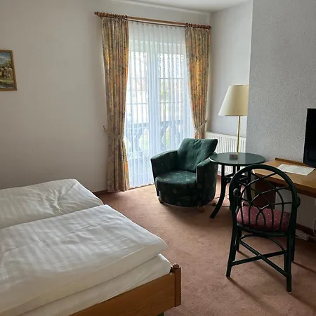 Am Spreebogen ホテル