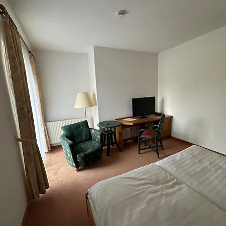 Am Spreebogen ホテル