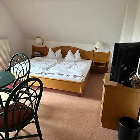 Hotel Am Spreebogen Burg (Spreewald)